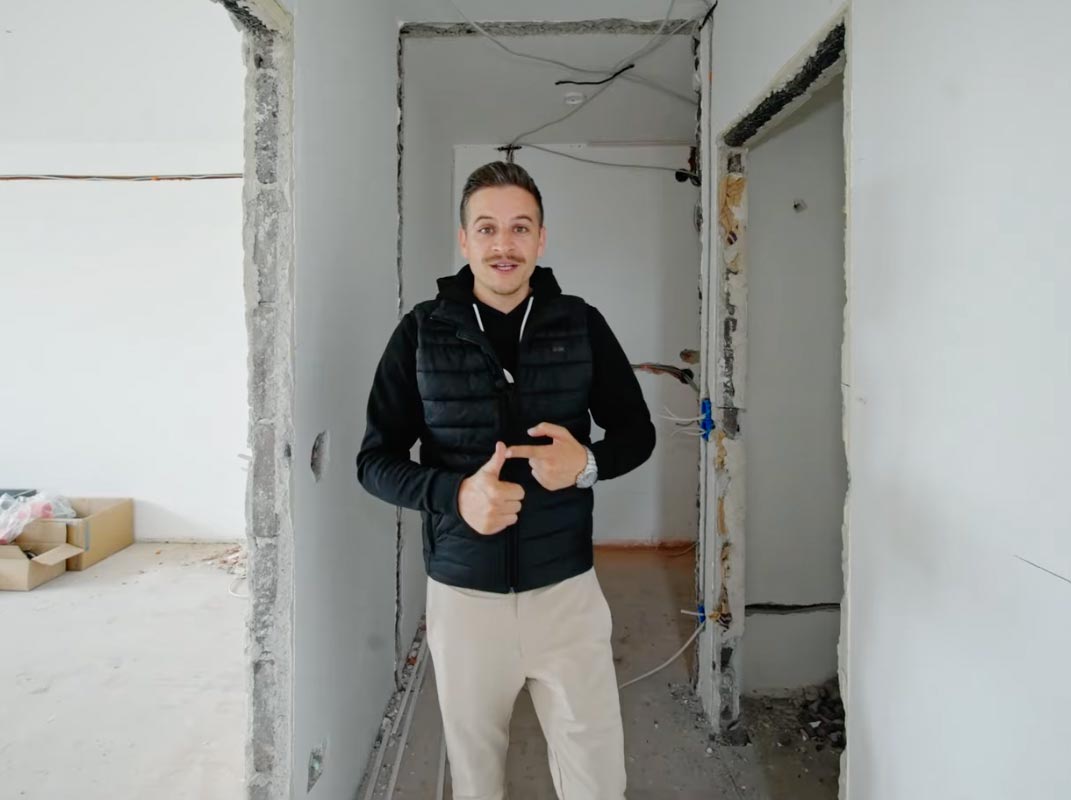 Maximilian Kurtz auf der Baustelle